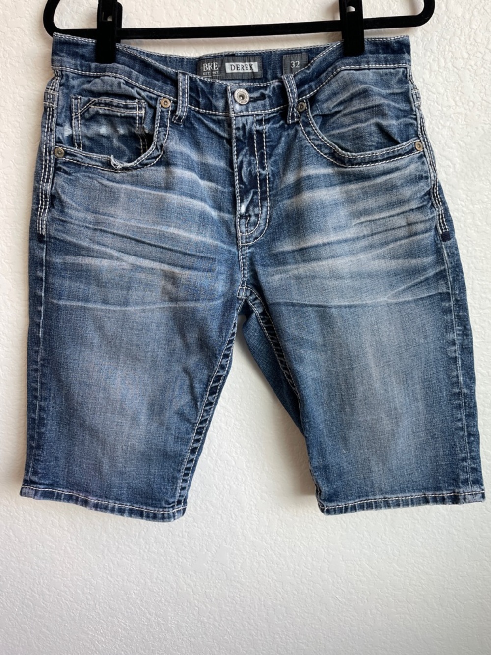 BKE Derek Washed Blue Men's Denim Jean Shorts • 32